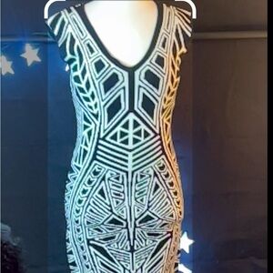 Arden B body con dress